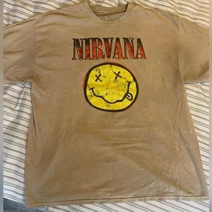Nirvana tee